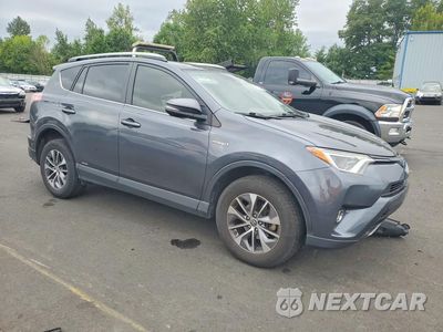 Czwarte zdjęcie samochodu z boku: 2017 TOYOTA RAV4 HYBRID XLE VIN:JTMRJREV2HD114454 - miniatura