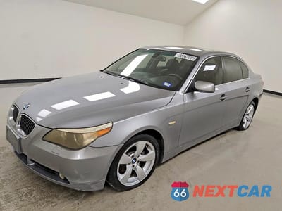 2007 BMW 530 I WBANE73557CM57500 - główne zdjęcie licytacji z USA - miniatura