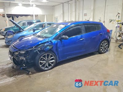 2017 KIA FORTE5 SX 3KPFN5A39HE127043 - główne zdjęcie licytacji z USA - miniatura