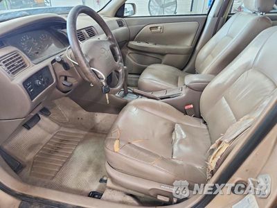 Zdjęcie 7 z 12 samochodu: 1998 TOYOTA CAMRY XLE V6 VIN:4T1BF28K9WU052555 - miniatura
