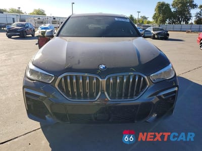 Piąte zdjęcie samochodu w środku: 2022 BMW X6 M50I VIN:5UXCY8C07N9N02909 - miniatura