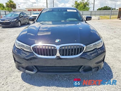 Piąte zdjęcie samochodu w środku: 2020 BMW 330XI VIN:3MW5R7J02L8B24636 - miniatura
