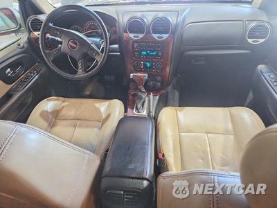 Zdjęcie 8 z 13 samochodu: 2005 GMC ENVOY VIN:1GKDT13S152374094 - miniatura