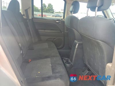 Zdjęcie 11 z 13 samochodu: 2011 JEEP PATRIOT SPORT VIN:1J4NF1GB0BD252189 - miniatura