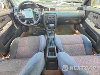 Zdjęcie 8 z 12 samochodu: 1999 NISSAN SENTRA SE VIN:3N1BB41D8XL001361 - miniatura