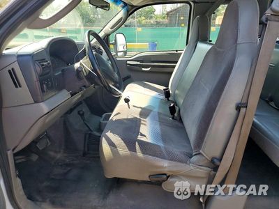Zdjęcie 7 z 12 samochodu: 2007 FORD F250 SUPER DUTY VIN:1FTSX21P17EA54996 - miniatura
