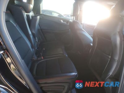 Zdjęcie 10 z 12 samochodu: 2025 FORD ESCAPE ST LINE VIN:1FMCU0MNXSUB23657 - miniatura