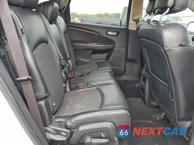 Zdjęcie 11 z 13 samochodu: 2018 DODGE JOURNEY CROSSROAD VIN:3C4PDDGG0JT374867 - miniatura