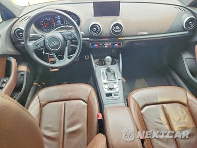Zdjęcie 8 z 12 samochodu: 2019 AUDI A3 PREMIUM VIN:WAUAUGFFXKA076199 - miniatura