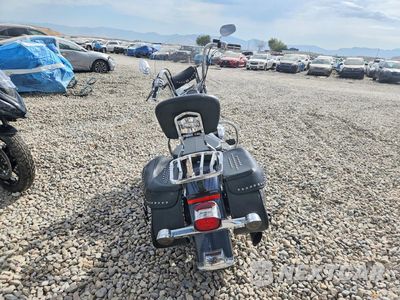 Czwarte zdjęcie samochodu z boku: 2008 HARLEY-DAVIDSON FLSTC VIN:1HD1BW5138Y014697 - miniatura
