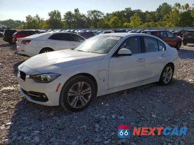 2017 BMW 330E WBA8E1C31HA156986 - główne zdjęcie licytacji z USA - miniatura