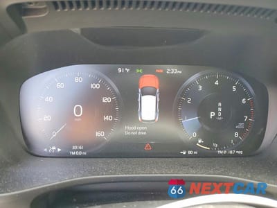 Zdjęcie 9 z 13 samochodu: 2021 VOLVO XC40 T5 MOMENTUM VIN:YV4162UK7M2466882 - miniatura