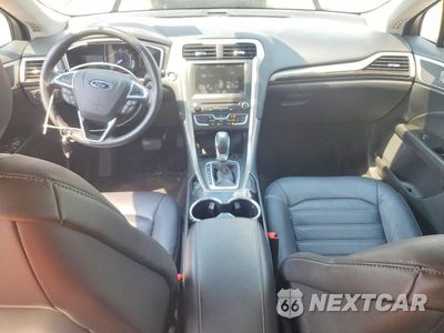 Zdjęcie 8 z 12 samochodu: 2016 FORD FUSION SE VIN:3FA6P0H95GR172615 - miniatura