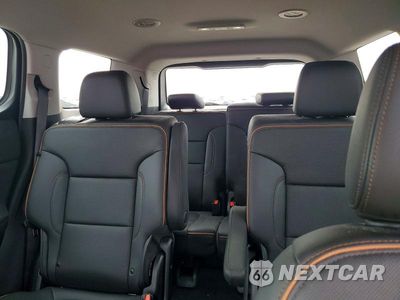 Zdjęcie 10 z 13 samochodu: 2023 GMC ACADIA AT4 VIN:1GKKNLLS3PZ146086 - miniatura
