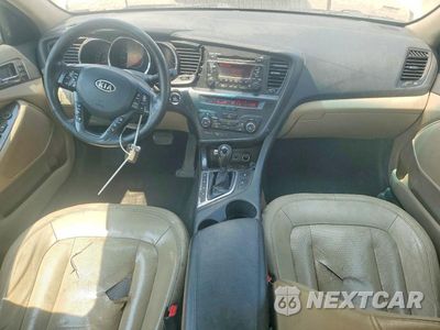 Zdjęcie 8 z 12 samochodu: 2011 KIA OPTIMA EX VIN:KNAGN4A7XB5057599 - miniatura