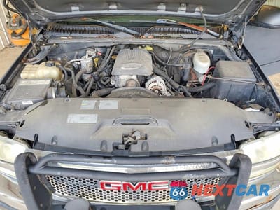 Zdjęcie 11 z 13 samochodu: 2004 GMC NEW SIERRA K1500 VIN:2GTEK19T641151230 - miniatura
