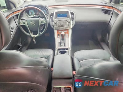 Zdjęcie 8 z 12 samochodu: 2010 BUICK LACROSSE CXS VIN:1G4GE5EV0AF253069 - miniatura