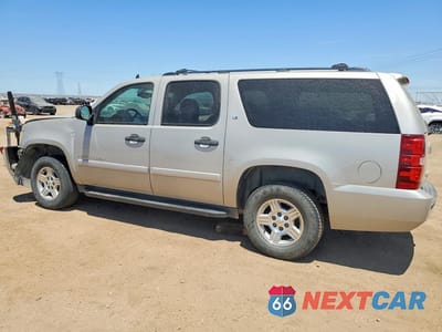 Drugie zdjęcie samochodu z przodu: 2008 CHEVROLET SUBURBAN C1500 LS VIN:3GNFC16048G192892 - miniatura