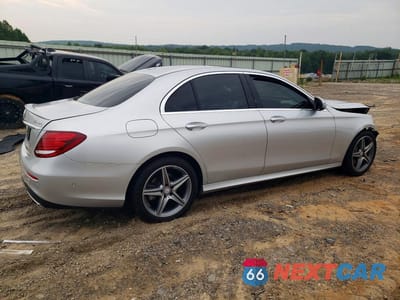 Trzecie zdjęcie samochodu z tyłu: 2017 MERCEDES-BENZ E 300 4MATIC VIN:WDDZF4KB6HA035956 - miniatura