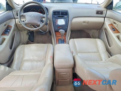 Zdjęcie 8 z 12 samochodu: 1997 LEXUS ES 300 VIN:JT8BF22G4V0062021 - miniatura