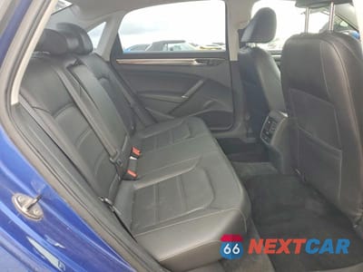 Zdjęcie 10 z 12 samochodu: 2017 VOLKSWAGEN PASSAT SE VIN:1VWBT7A39HC048377 - miniatura