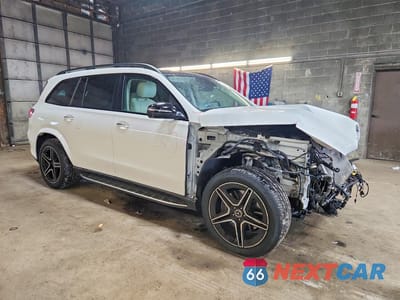Czwarte zdjęcie samochodu z boku: 2024 MERCEDES-BENZ GLS 450 4MATIC VIN:4JGFF5KE2RB090540 - miniatura