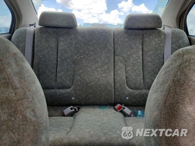 Zdjęcie 10 z 12 samochodu: 2001 HYUNDAI ELANTRA GLS VIN:KMHDN45D61U207925 - miniatura