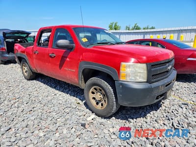 Czwarte zdjęcie samochodu z boku: 2011 CHEVROLET SILVERADO K1500 VIN:3GCPKPE35BG220284 - miniatura