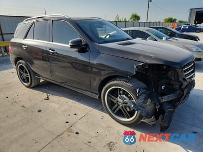 Czwarte zdjęcie samochodu z boku: 2014 MERCEDES-BENZ ML 350 BLUETEC VIN:4JGDA2EBXEA361978 - miniatura