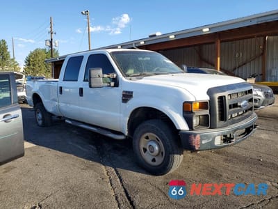 Czwarte zdjęcie samochodu z boku: 2008 FORD F350 SRW SUPER DUTY VIN:1FTSW31R78EE32881 - miniatura