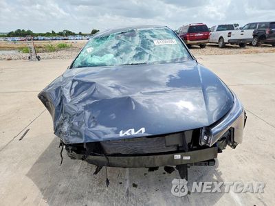 Piąte zdjęcie samochodu w środku: 2026 KIA K4 LXS VIN:3KPFT4DE8TE342516 - miniatura