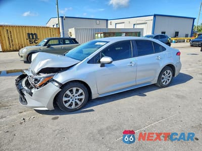 2022 TOYOTA COROLLA LE JTDEPMAE2N3023563 - główne zdjęcie licytacji z USA - miniatura