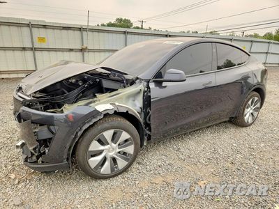 2026 TESLA MODEL Y 7SAYGDEE1TF532070 - główne zdjęcie licytacji z USA - miniatura