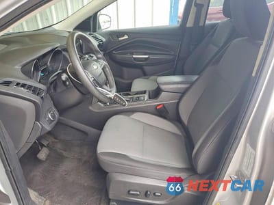 Zdjęcie 7 z 13 samochodu: 2019 FORD ESCAPE SE VIN:1FMCU0GD9KUB06755 - miniatura