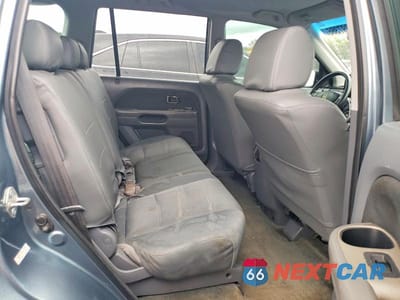 Zdjęcie 11 z 13 samochodu: 2006 HONDA PILOT LX VIN:2HKYF18196H536624 - miniatura
