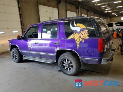 Drugie zdjęcie samochodu z przodu: 1996 GMC YUKON VIN:1GKEK13R8TJ738812 - miniatura