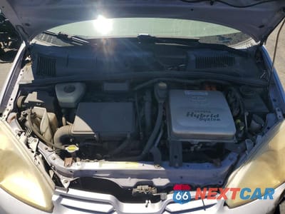 Zdjęcie 11 z 12 samochodu: 2002 TOYOTA PRIUS BASE VIN:JT2BK18U820046607 - miniatura