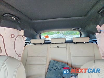 Zdjęcie 10 z 13 samochodu: 2025 BMW X1 XDRIVE28I VIN:WBX73EF01S5034287 - miniatura