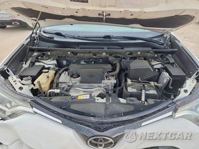 Zdjęcie 12 z 13 samochodu: 2017 TOYOTA RAV4 XLE VIN:JTMWFREVXHJ703970 - miniatura