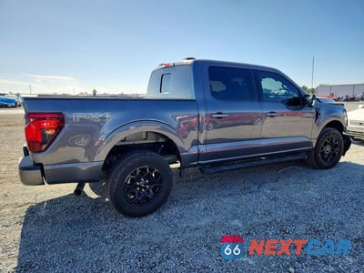 Trzecie zdjęcie samochodu z tyłu: 2025 FORD F150 XLT VIN:1FTFW3L50SKE67928 - miniatura