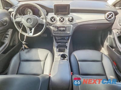 Zdjęcie 8 z 13 samochodu: 2015 MERCEDES-BENZ GLA 250 4MATIC VIN:WDCTG4GB0FJ038445 - miniatura