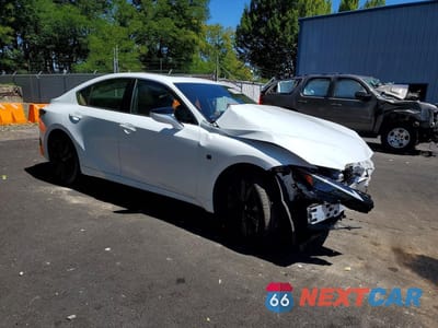 Czwarte zdjęcie samochodu z boku: 2025 LEXUS IS 300 F SPORT DESIGN VIN:JTHB81F20S5054712 - miniatura