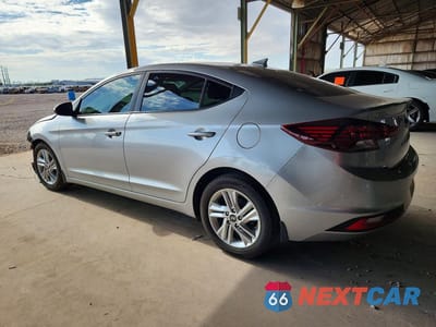 Drugie zdjęcie samochodu z przodu: 2020 HYUNDAI ELANTRA SEL VIN:5NPD84LF0LH592878 - miniatura