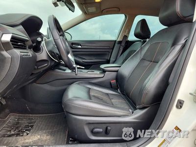 Zdjęcie 7 z 12 samochodu: 2019 NISSAN ALTIMA SR VIN:1N4BL4CV1KC203467 - miniatura