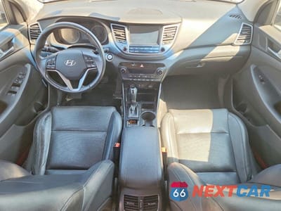 Zdjęcie 8 z 13 samochodu: 2016 HYUNDAI TUCSON LIMITED VIN:KM8J3CA2XGU251698 - miniatura