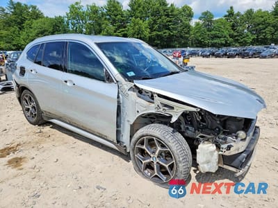 Czwarte zdjęcie samochodu z boku: 2016 BMW X1 XDRIVE28I VIN:WBXHT3C39G5E48872 - miniatura