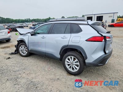 Drugie zdjęcie samochodu z przodu: 2022 TOYOTA COROLLA CROSS LE VIN:7MUCAAAG3NV003058 - miniatura