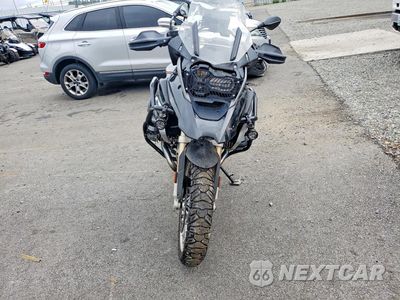 Drugie zdjęcie samochodu z przodu: 2017 BMW R1200 GS VIN:WB10A6105HZ656052 - miniatura