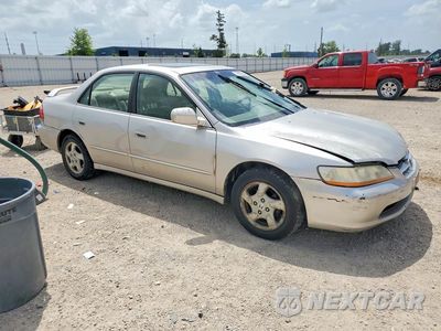 Czwarte zdjęcie samochodu z boku: 1999 HONDA ACCORD EX VIN:JHMCG5659XC024667 - miniatura