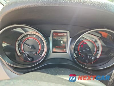 Zdjęcie 9 z 13 samochodu: 2016 DODGE JOURNEY CROSSROAD VIN:3C4PDDGG1GT189977 - miniatura